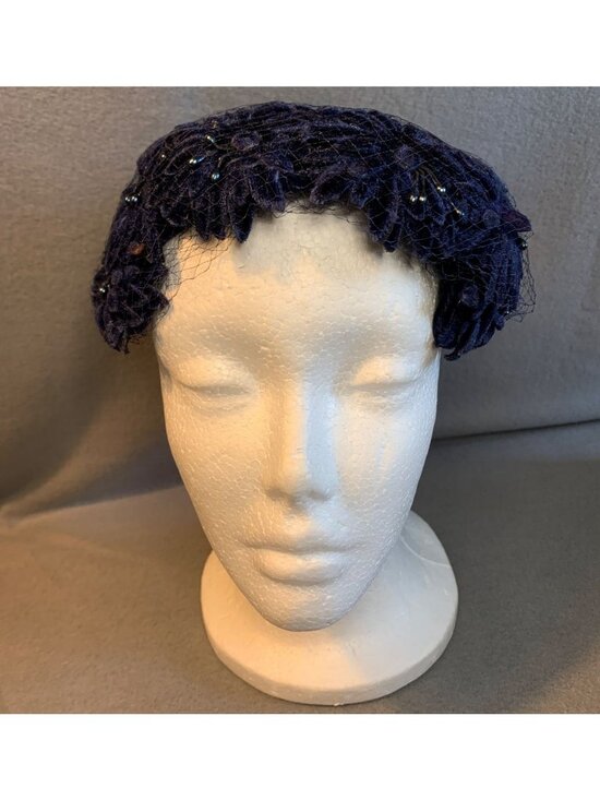 Vintage Navy Velvet Ladies Hat Floral w/ Mesh & Bow Retro Style Cocktail Tea Cap main image 6